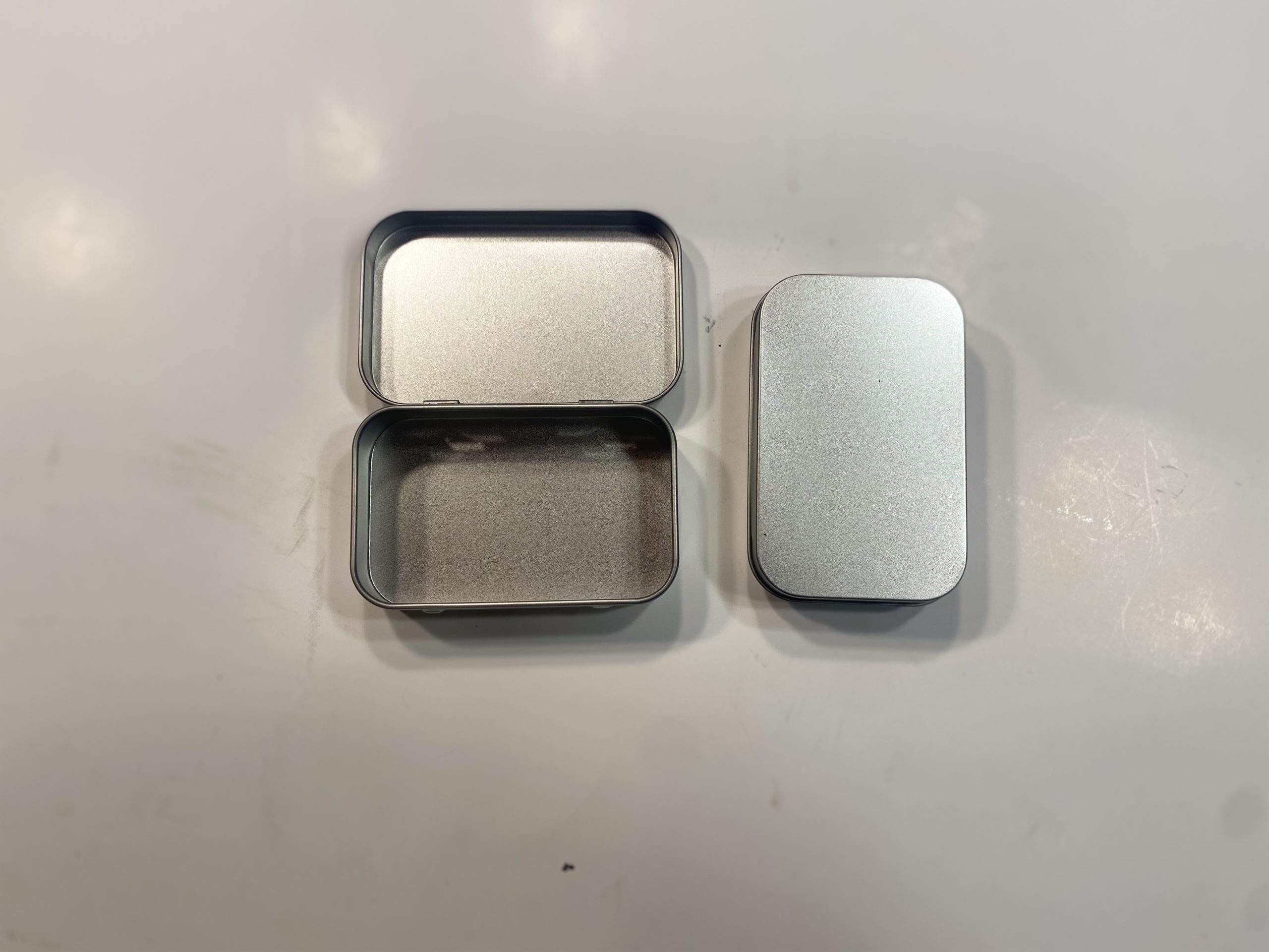Empty Tin